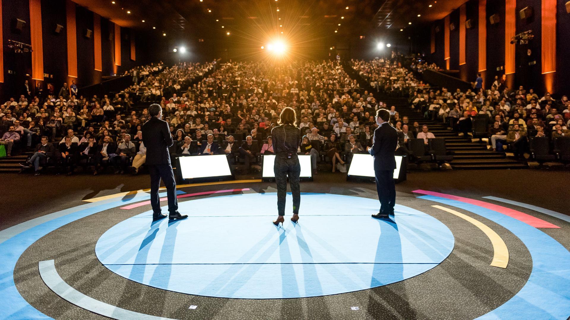 Tech Summit reúne a 3.000 profesionales de TI en torno a la transformación digital